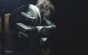 RocketStock Emulsion – 4K胶片颗粒叠加视频素材