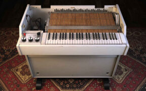 老式磁带采样合成器 IK Multimedia SampleTron 2 v2.0.4 R2R版